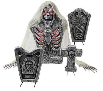 Shrouded Ghoul Cemetery Kit - 4 Piece