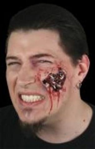 Special Effects - Flesh Eating Maggots