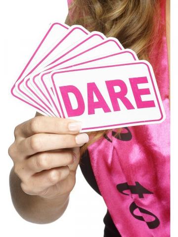 hen nite dare card