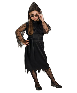 Gothic Lace Vampiress Costume