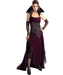 Vampira Costume